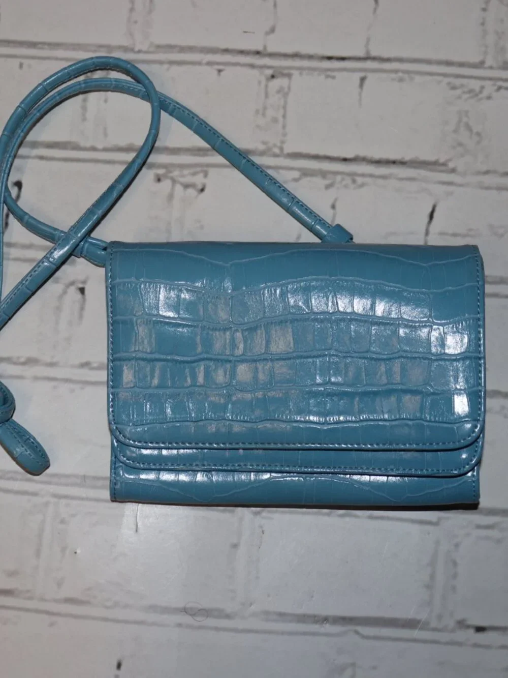 💙 Vintage Blue Croc‑Texture Wallet Purse · 5.5